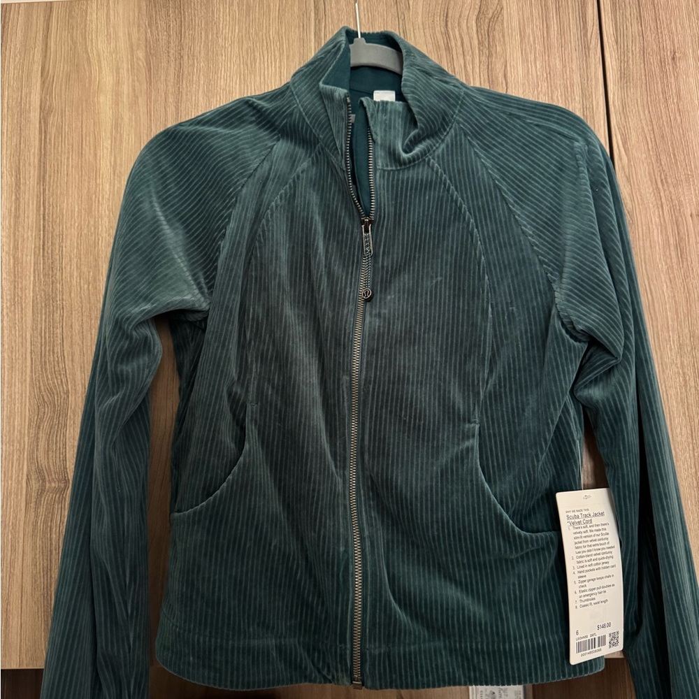 Green Velvet Women's Jacket